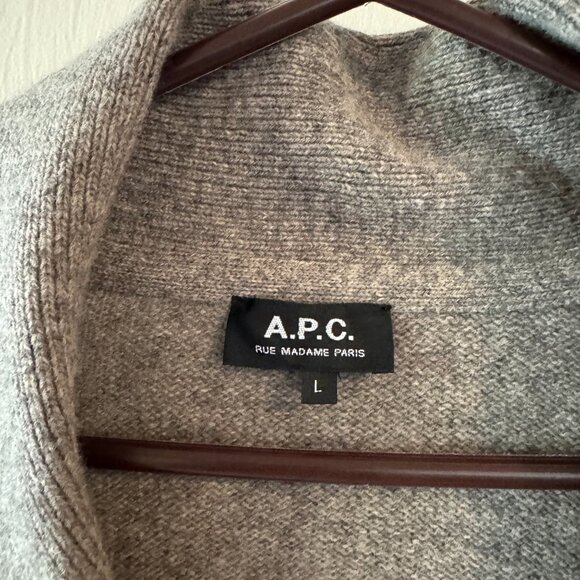 A.P.C. Mens wool cardigan. - Picture 2 of 7
